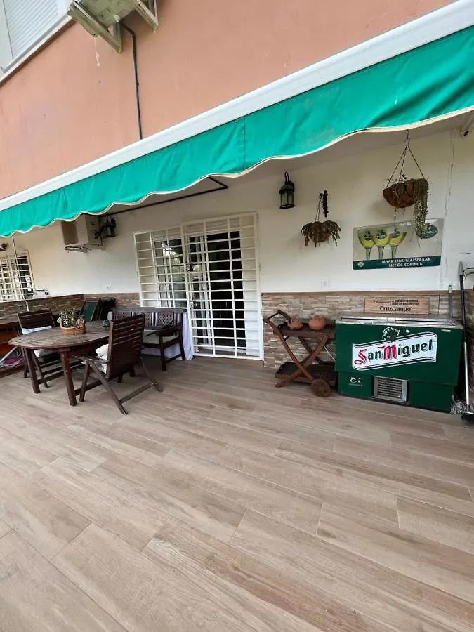 Apartamento Anne'S Corner La Cala Del Moral 0*,  España